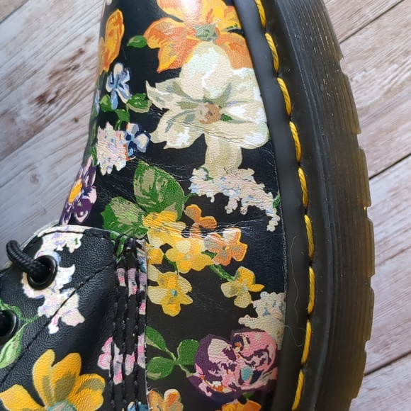 Dr. Martens 1460 Pascal 8 Eye Darcy Floral Leather High Top Boots 8 - Picture 7 of 17